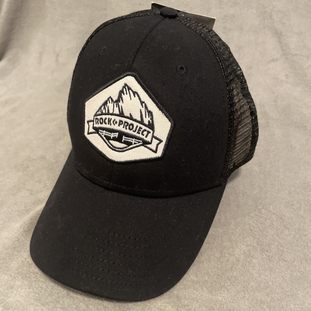 Black Diamond Mens OS Trucker Hat Black Rock Project Mountain Patch Snapback Cap